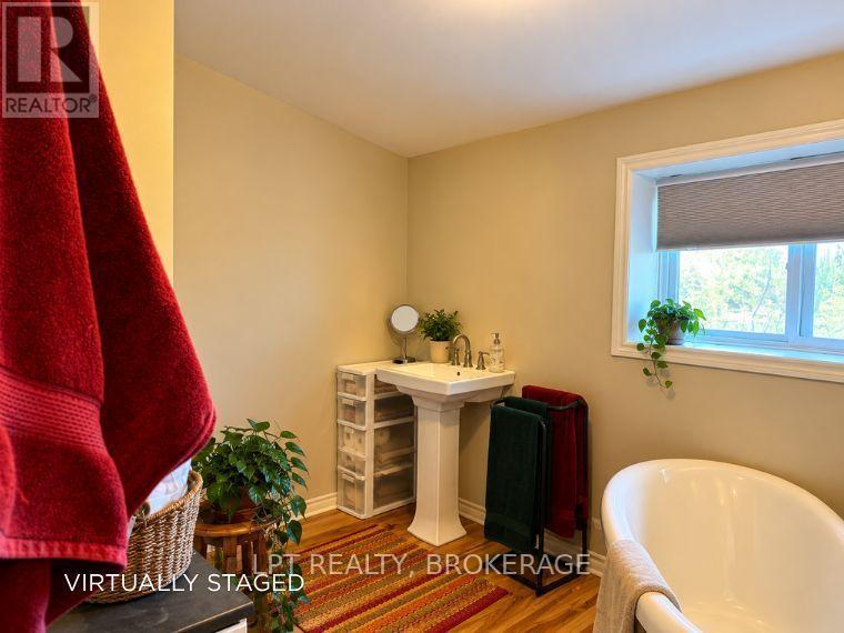 408 CHIPMUNK RIDGE ROAD, Loyalist (Lennox and Addington - South) — photo 31
