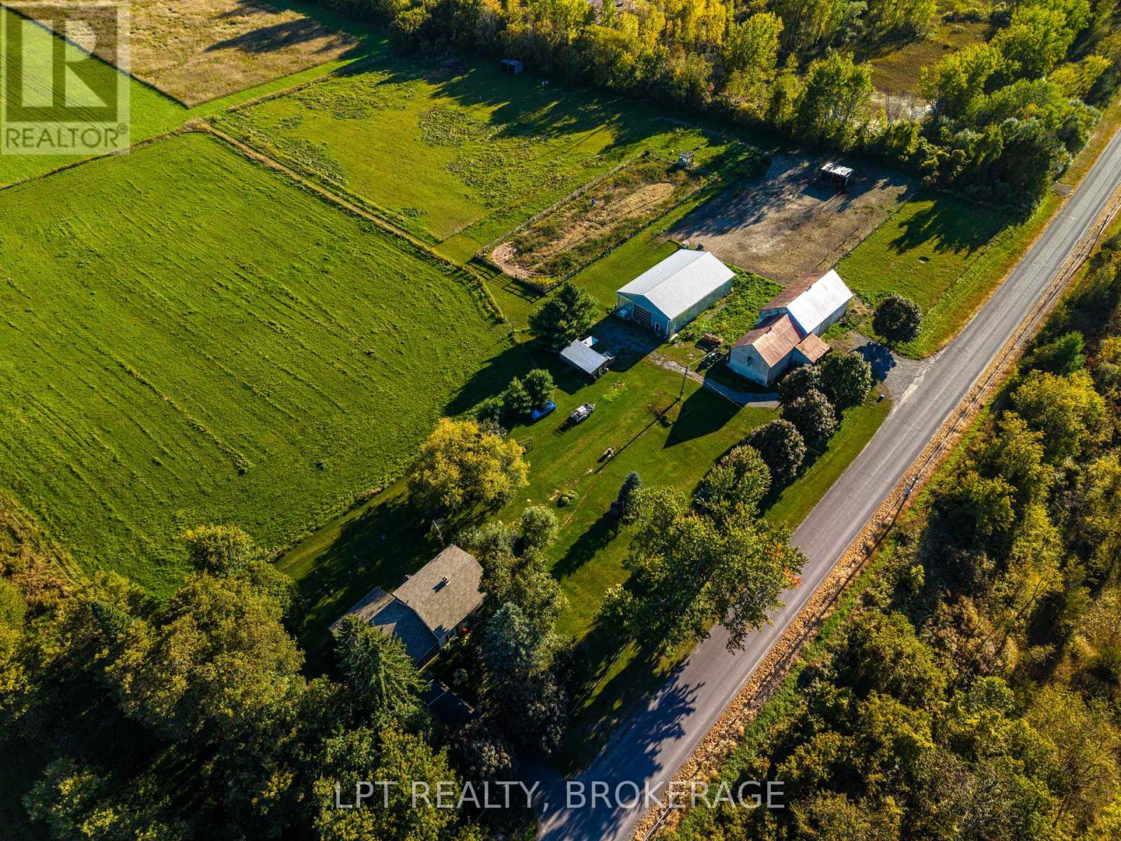 408 CHIPMUNK RIDGE ROAD, Loyalist (Lennox and Addington - South) — photo 5