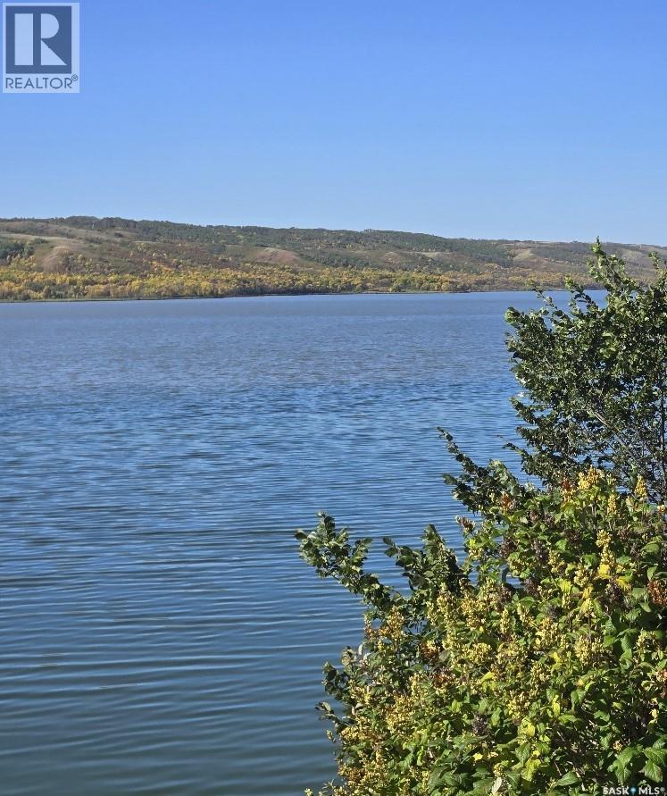728 Elm Street, Resort Village of Pasqua Lake, Sk, Pasqua Lake — photo 3