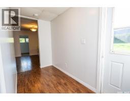 212 5th Street E, Wynyard, SK S0A4T0 Photo 28