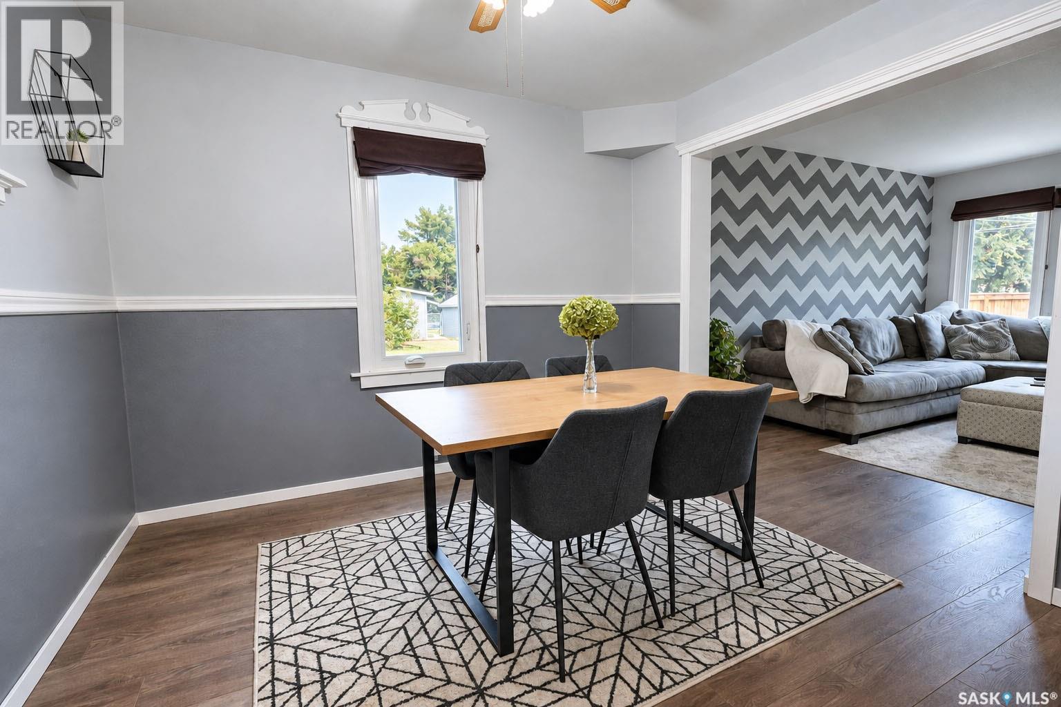 499 23rd STREET E - 4