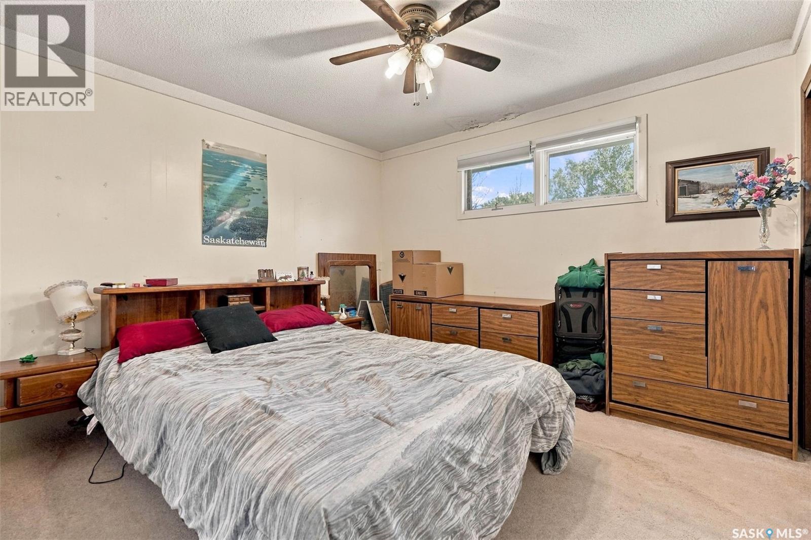 17 Hummingbird BAY, White City — photo 22