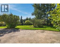 17 Hummingbird Bay, White City, SK S4L5B1 Photo 37