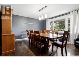 Family room - 156 Mccaul Crescent, Regina, SK S4R3X1 Photo 8