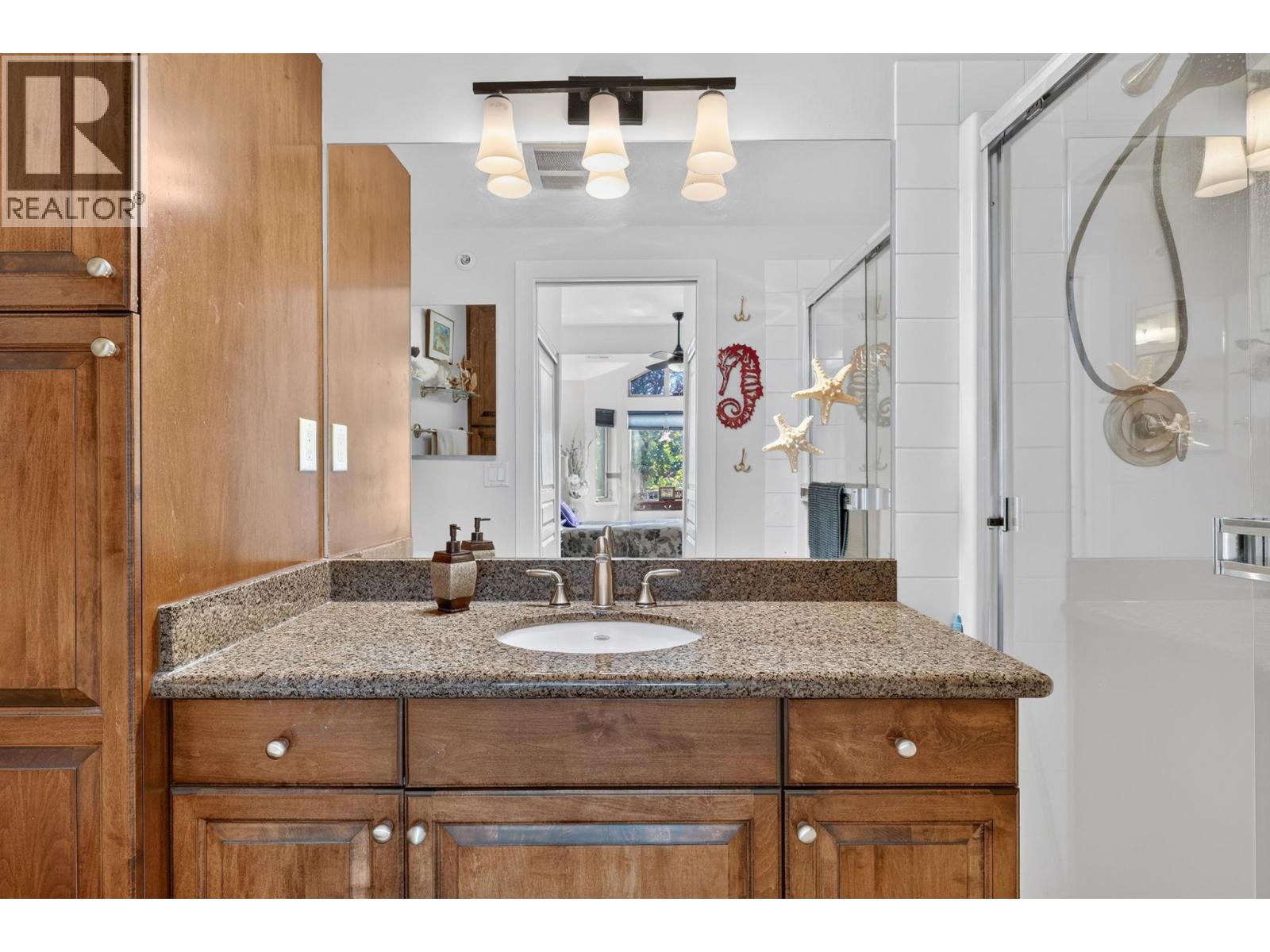 3996 Beach Avenue Unit# 327 Lot# 99, Peachland