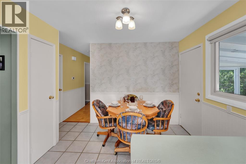 27 Marion AVENUE - 10