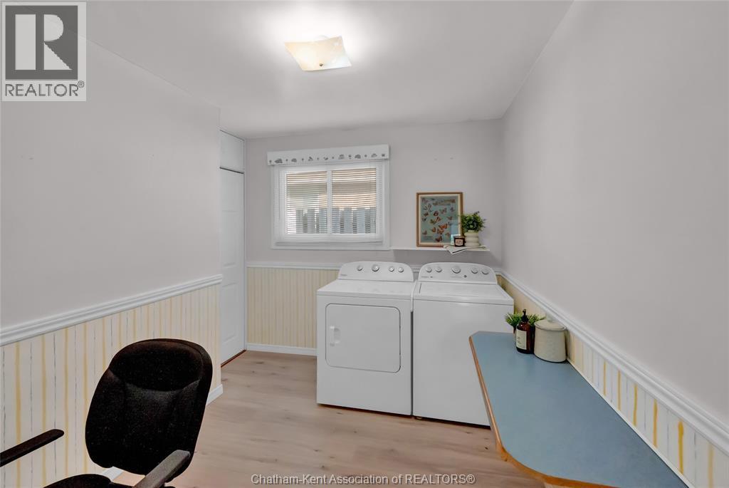 27 Marion AVENUE - 15