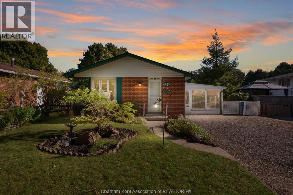 27 Marion AVENUE - 42