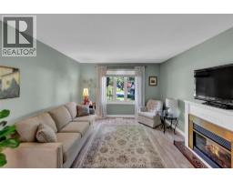 4pc Bathroom - 27 Marion Avenue, Chatham, ON N7M5N1 Photo 11