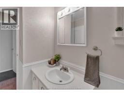 27 Marion Avenue, Chatham, ON N7M5N1 Photo 28
