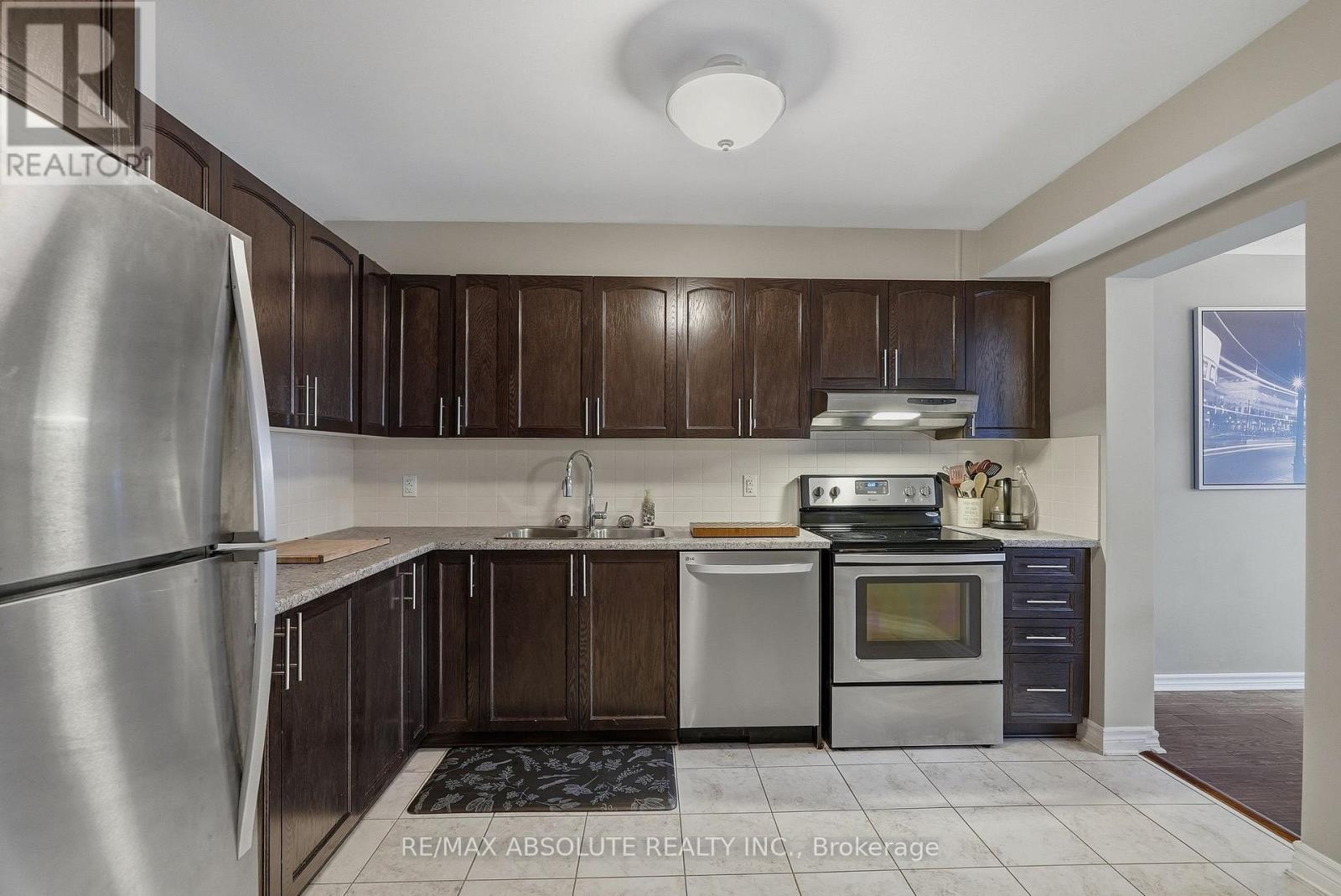 696 TRIGORIA CRESCENT - 5