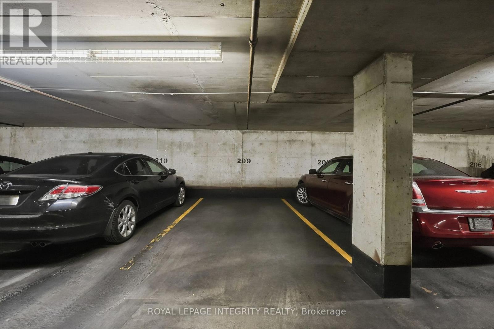 #808 1025 GRENON AVENUE - Image 21