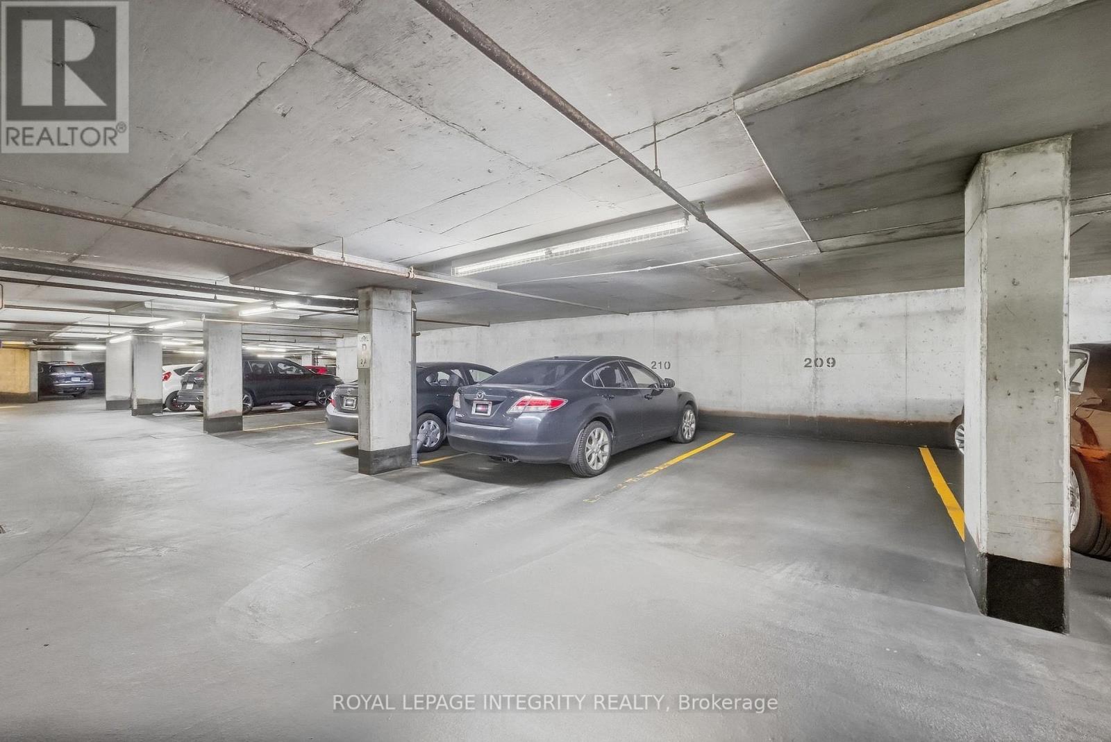#808 1025 GRENON AVENUE - Image 22