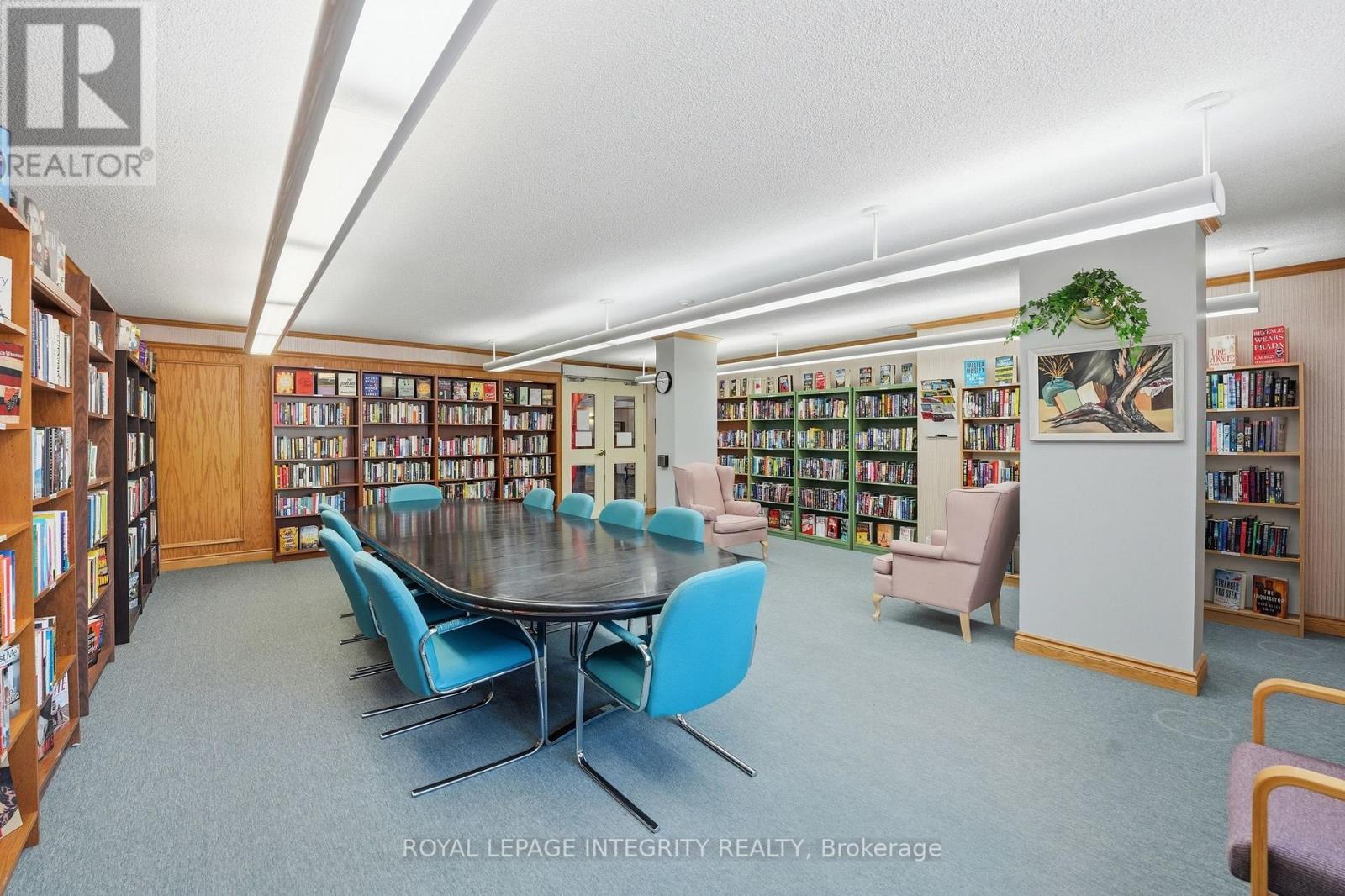 #808 1025 GRENON AVENUE - Image 29