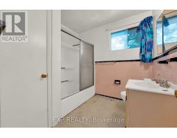 1245 Dorchester Avenue, Ottawa, ON K1Z8E5 Photo 16