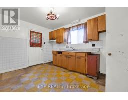 1245 Dorchester Avenue, Ottawa, ON K1Z8E5 Photo 9