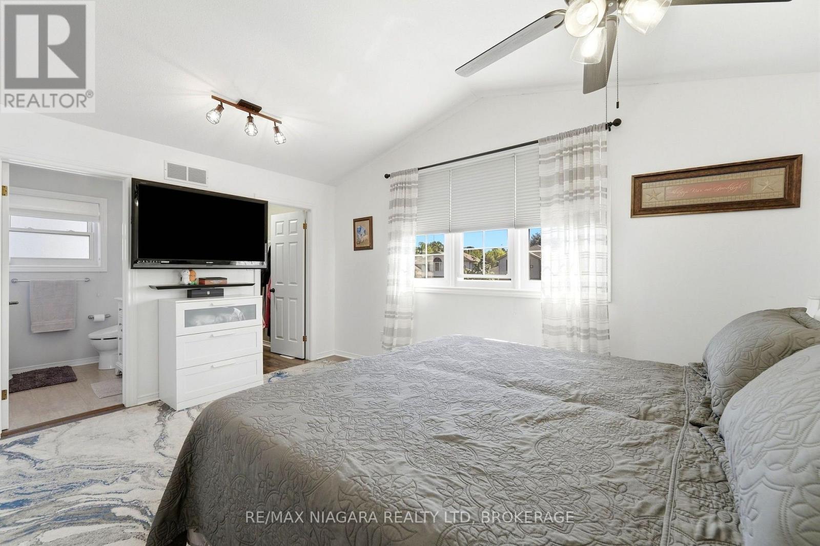 7441 TRINITY COURT - 19
