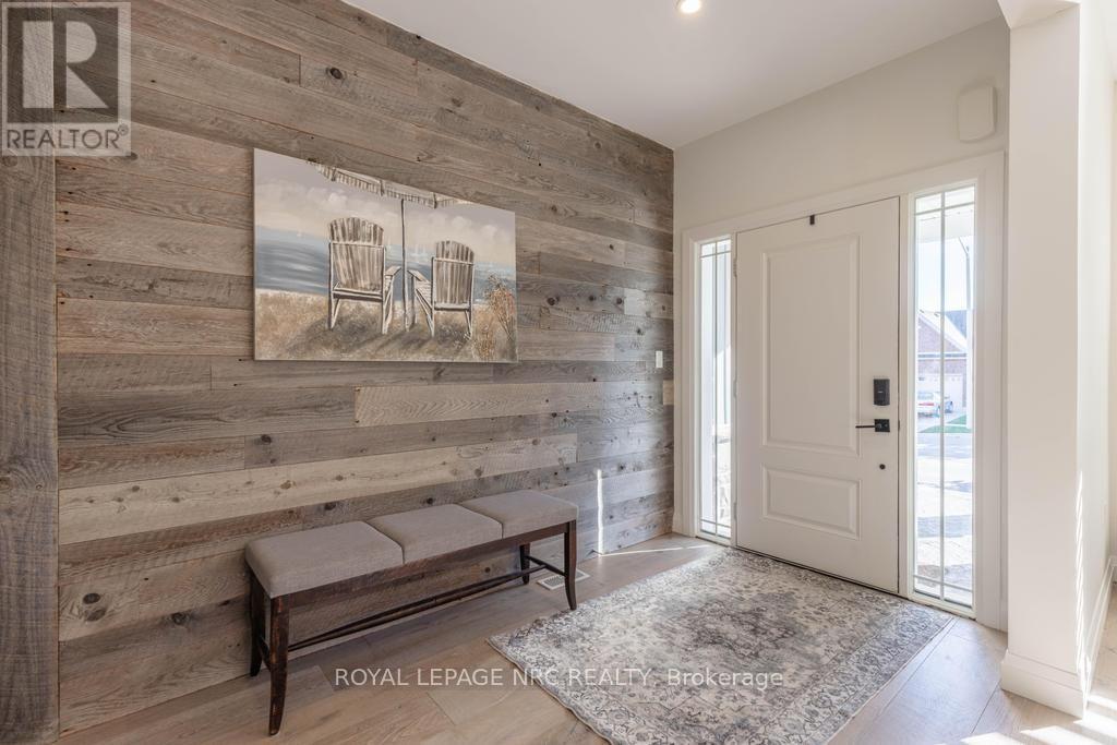 4050 BUSH CRESCENT - 6