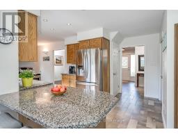 Bedroom 3 - 31 Meander Close, Hamilton, ON L0R1H1 Photo 12