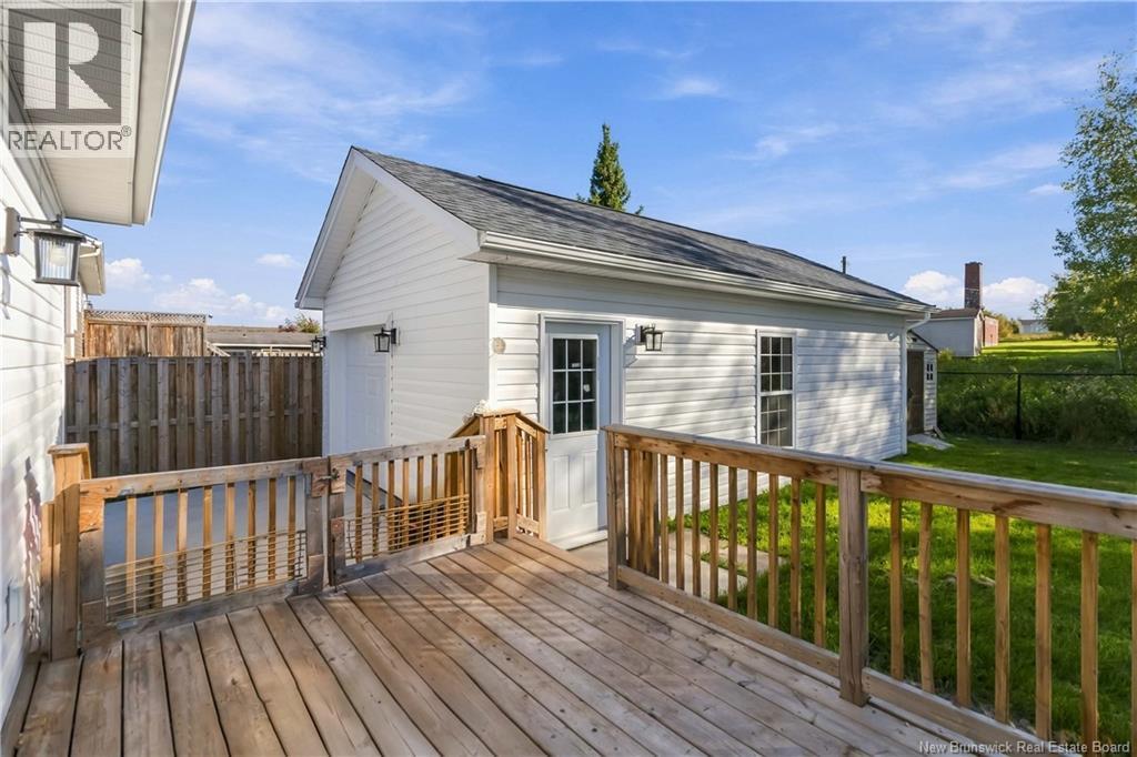36 Woodstock Avenue - 40