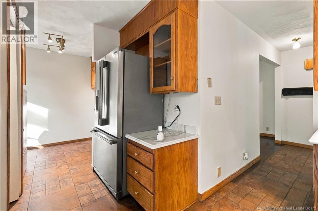 44 West Avenue - Image 18