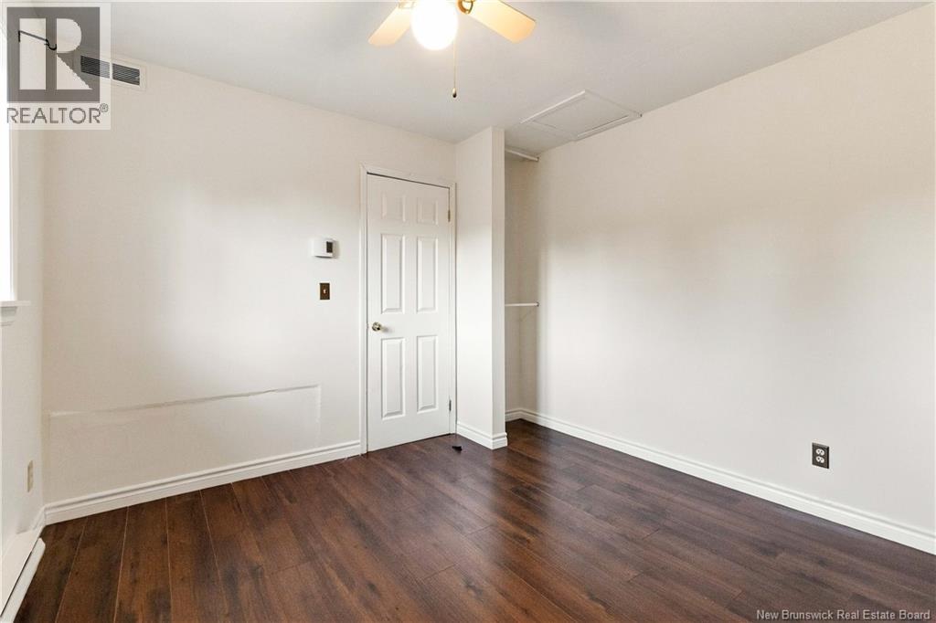 44 West Avenue - Image 30