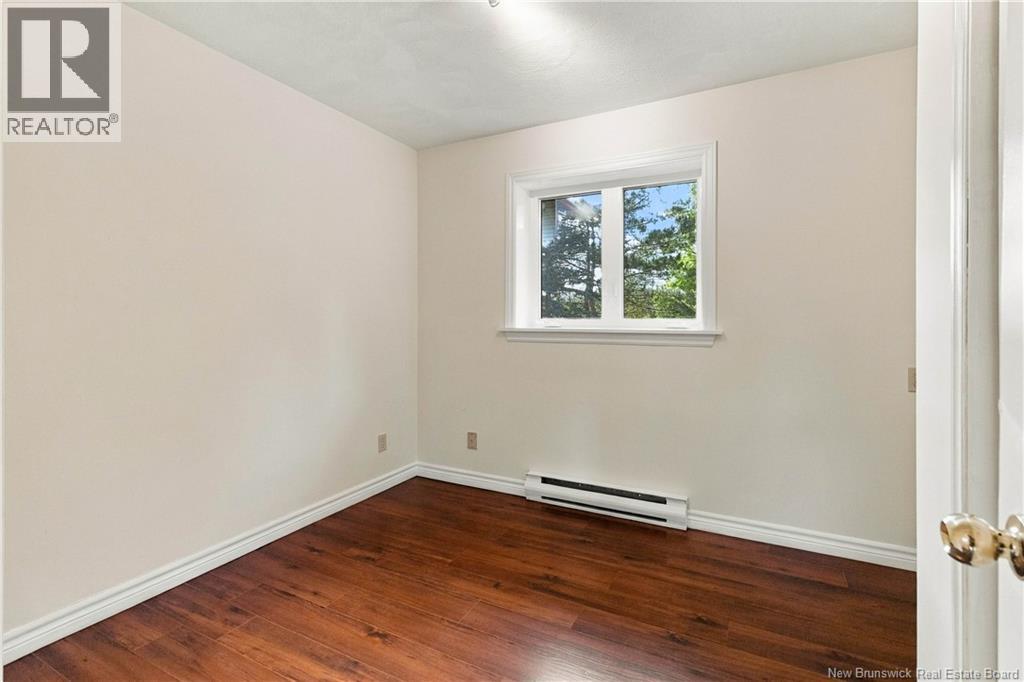 44 West Avenue - Image 33