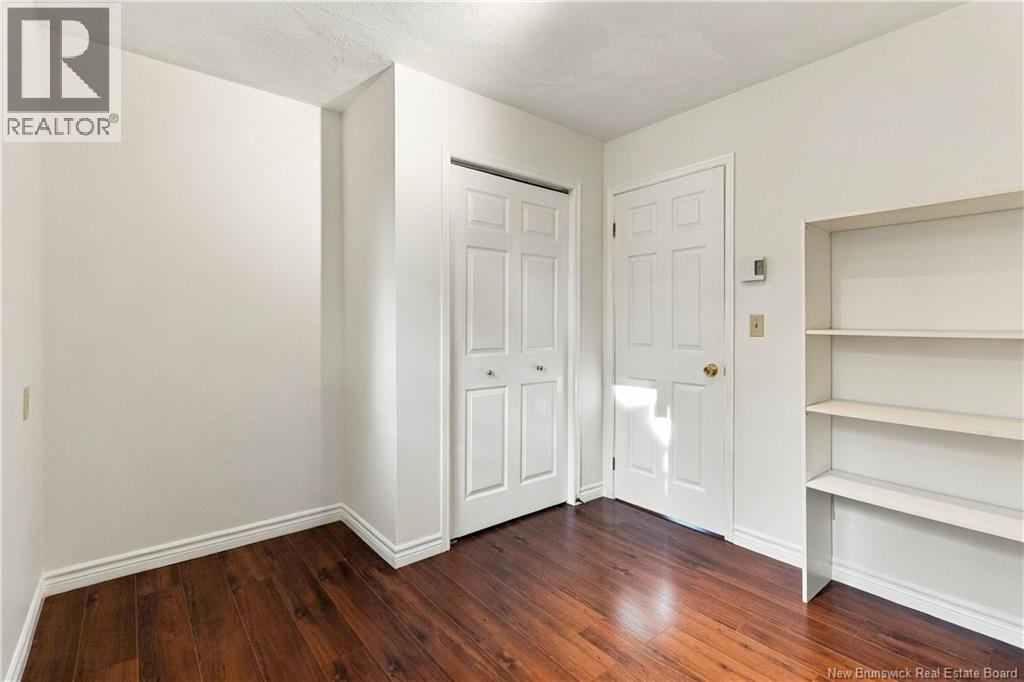 44 West Avenue - Image 34