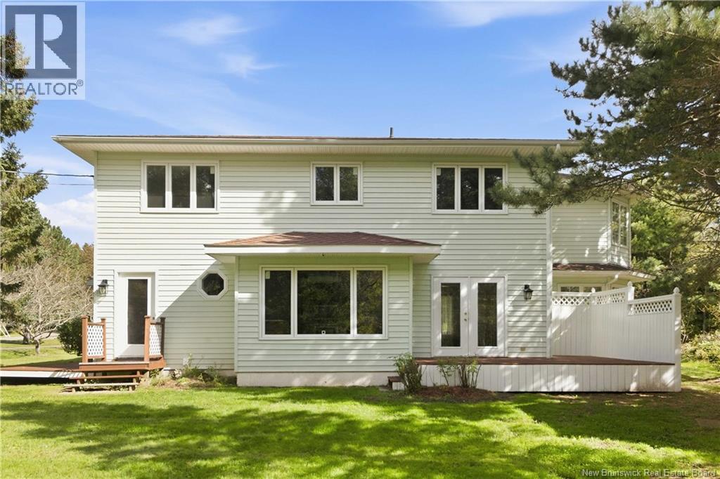 44 West Avenue - Image 47