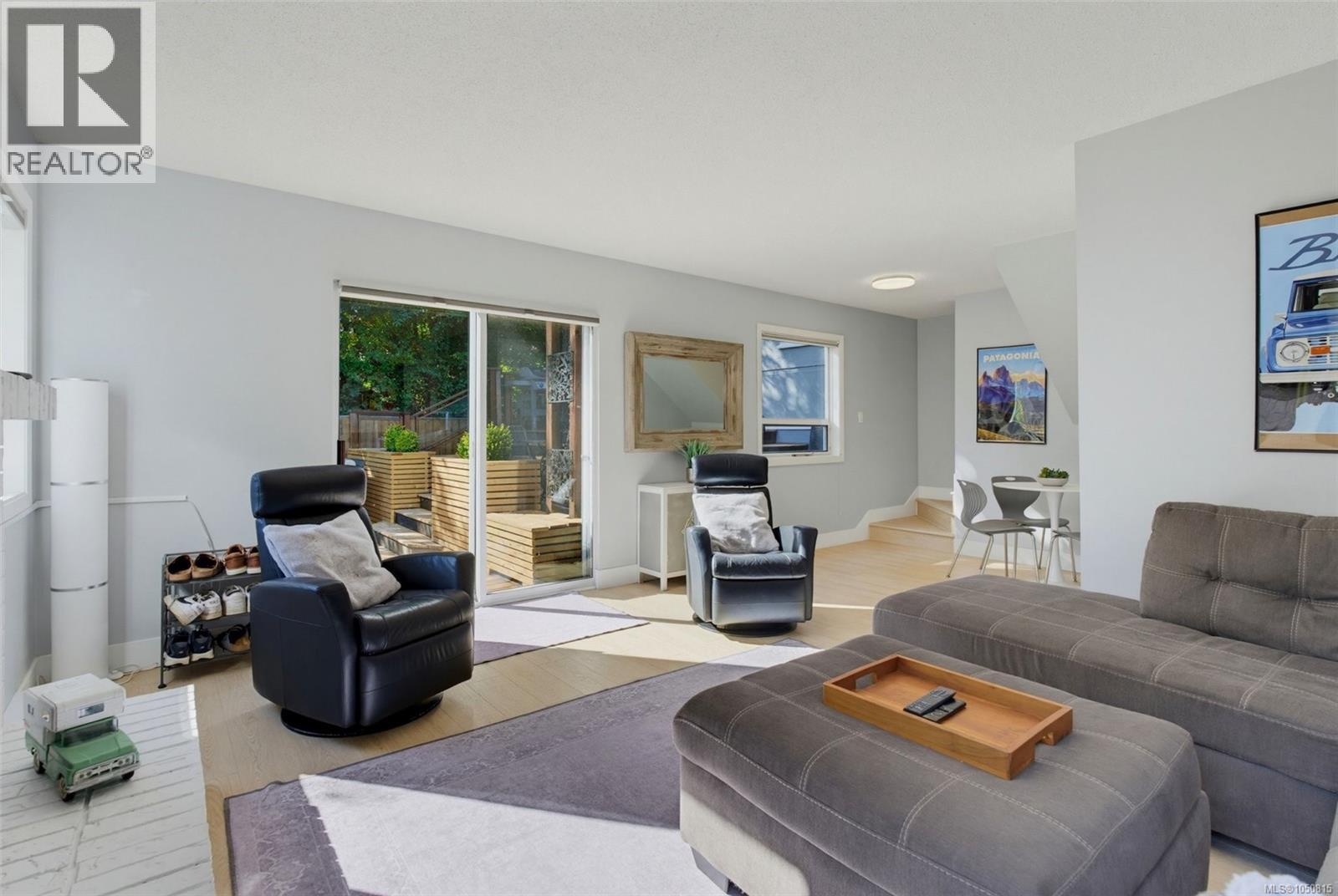  943 Linkleas Avenue, Oak Bay