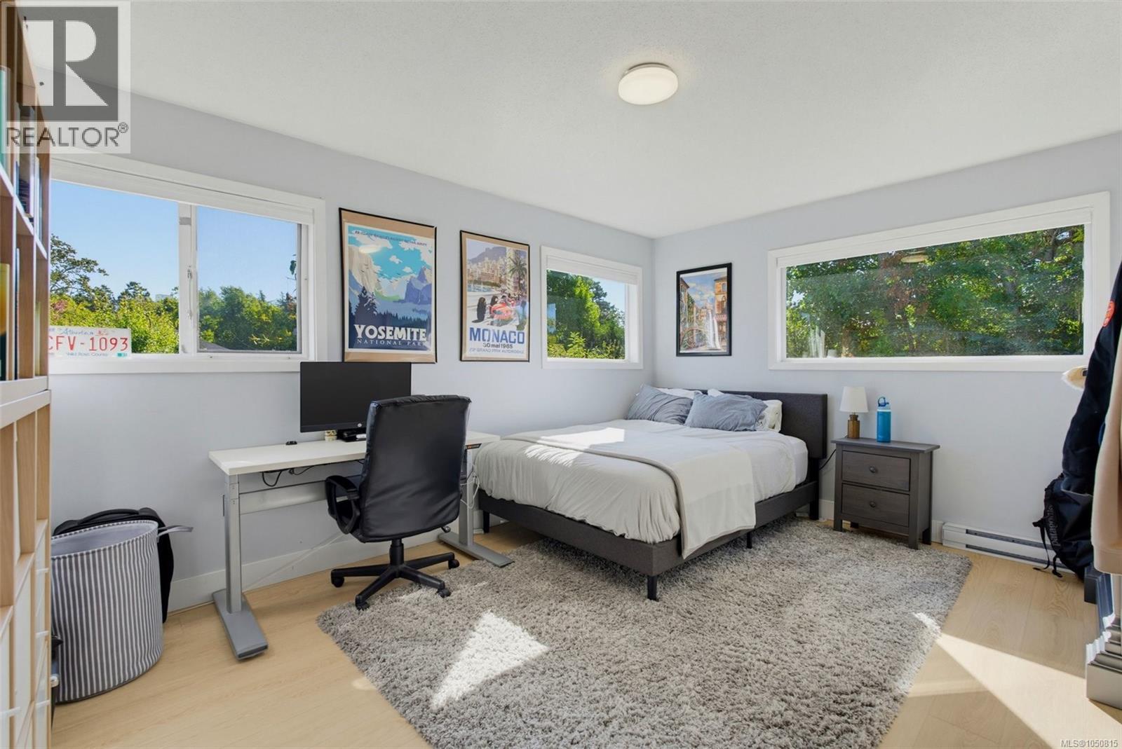  943 Linkleas Avenue, Oak Bay