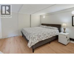 943 Linkleas Ave, Oak Bay, BC V8S5C4 Photo 28