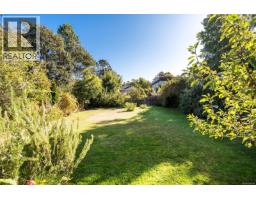 943 Linkleas Ave, Oak Bay, BC V8S5C4 Photo 54