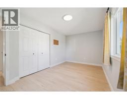 148 Clairfields Drive W, Guelph, ON N1G5A3 Photo 23