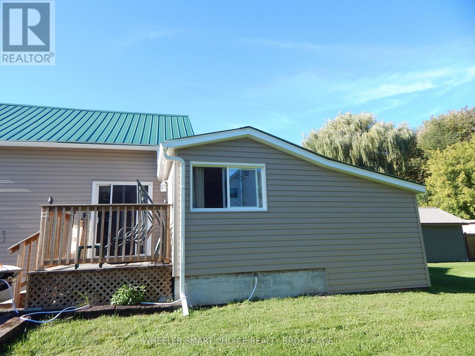 20371 County Rd 2 Road, South Glengarry, Ontario, K0C2C0, South Glengarry, Ontario — photo 5 of 5