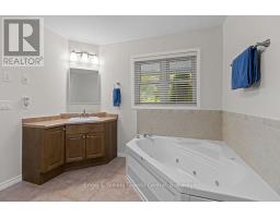 172 Queens Bush Dr Drive, Meaford, ON N0H1B0 Photo 17