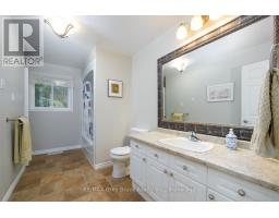 135 North Diagonal, South Bruce Peninsula, ON N0H2T0 Photo 16