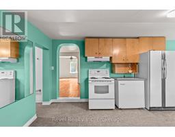4 Margaret Street, Parry Sound, ON P2A2A8 Photo 12