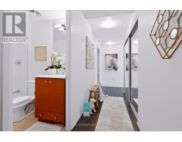 Foyer - 1405 - 25 Cole Street, Toronto, ON M5A4M3 Photo 7