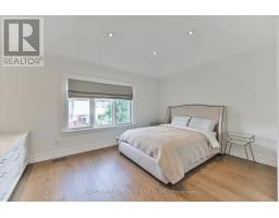 354 Old Orchard Grove, Toronto, ON M5M2E9 Photo 23