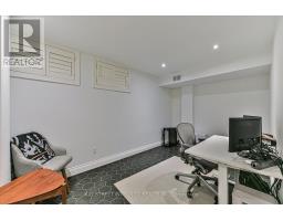 354 Old Orchard Grove, Toronto, ON M5M2E9 Photo 36