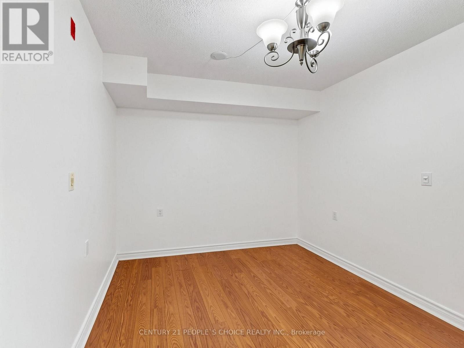 #603 935 SHEPPARD AVENUE W - 21