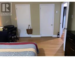 38 Grenfell Crescent thumbnail 11