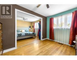 13 Symonds Avenue thumbnail 27