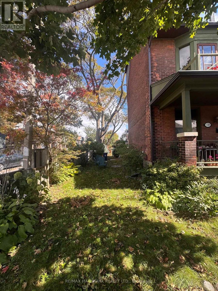 133 HAMPTON AVENUE - 2