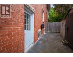 5pc Bathroom - 283 Plains Road W, Burlington, ON L7T1G1 Photo 7