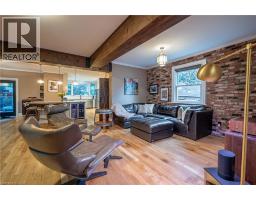 2pc Bathroom - 283 Plains Road W, Burlington, ON L7T1G1 Photo 11