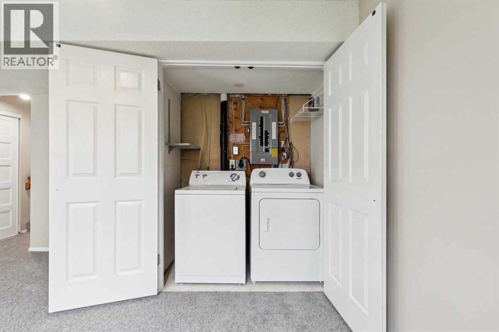412 Hawkstone Manor NW - photo 30