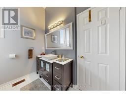 5 Evelyn Buck Lane, Aurora, ON L4G7H9 Photo 26