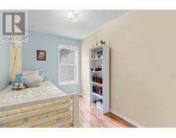 5 Evelyn Buck Lane, Aurora, ON L4G7H9 Photo 31